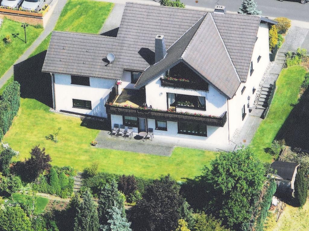 Eifel Panoramablick Apartment Kelberg Room photo